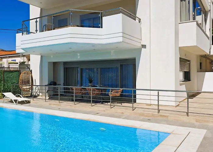Costa Voula Shared Pool & Beach A2